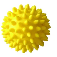Qmed Massage Ball Piłeczka rehabilitacyjna z kolcami 8 cm