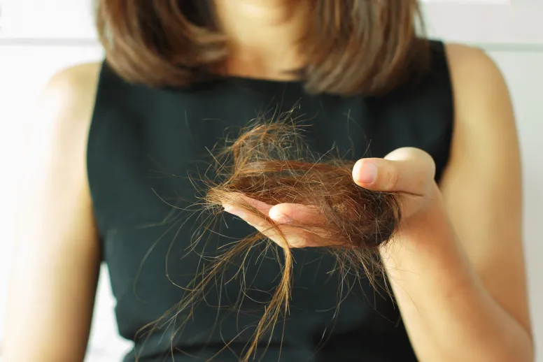 jak uratować włosy po rozjaśnianiu