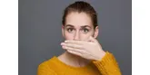 Halitoza – jak pozbyć się nieprzyjemnego zapachu z ust?