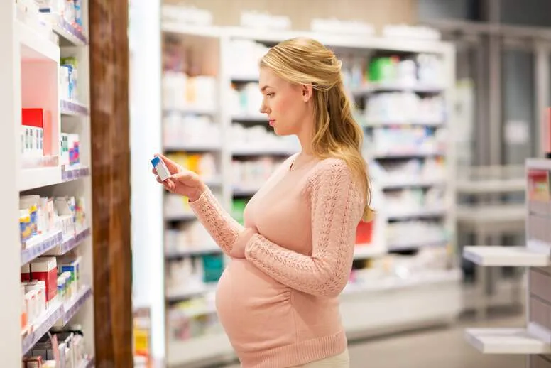 Jak działa luteina dopochwowa w ciąży