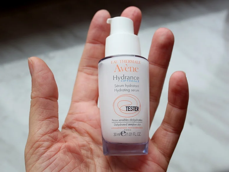 Recenzja serum Avene Hydrance Optimale Serum Hydratant 