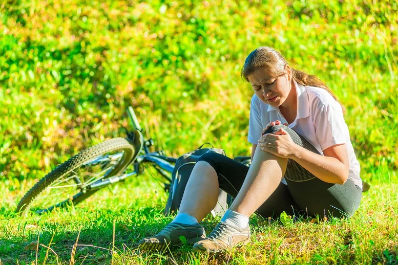 Ból kolana po jeździe na rowerze