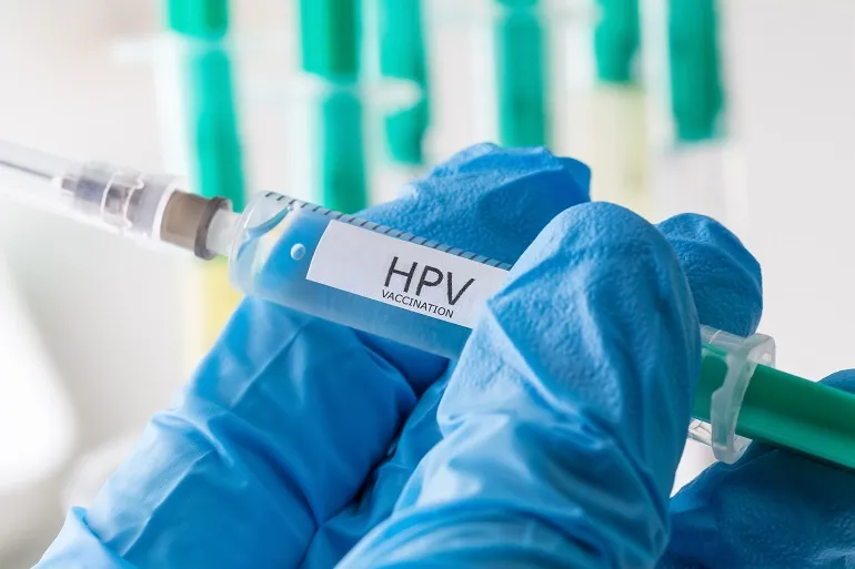 Wirus HPV − jak można się zarazić?