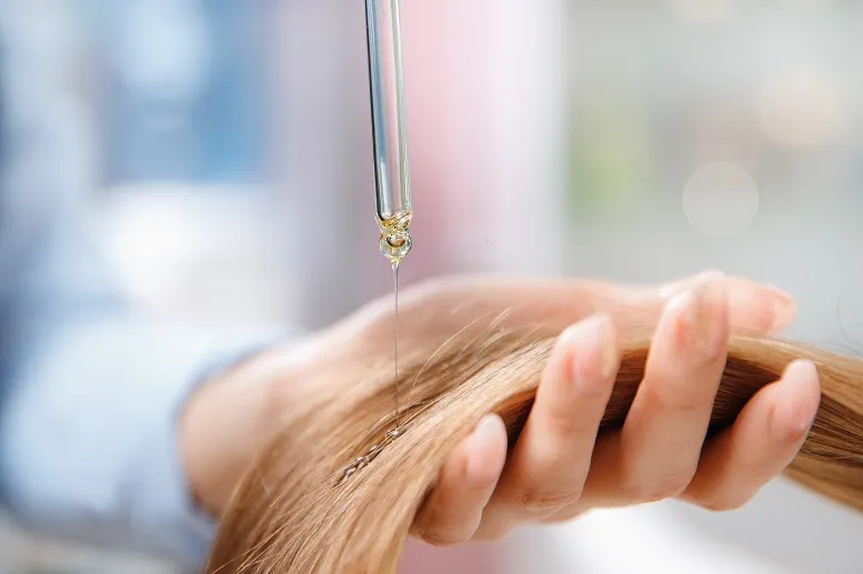 Jak dbać o włosy? - olejowanie