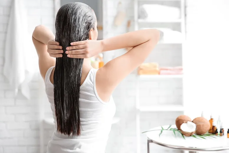 Emulgowanie włosów. Jak zmywać olej z włosów?