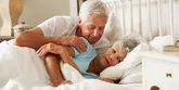 Życie seksualne seniorów. Co warto wiedzieć o intymności osób po 60. roku życia?