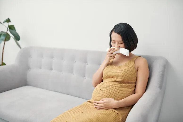 Grypa w ciąży – jak leczyć? 