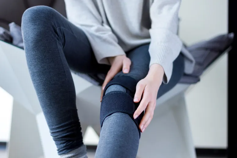 możliwe urazy po stłuczeniu kolana