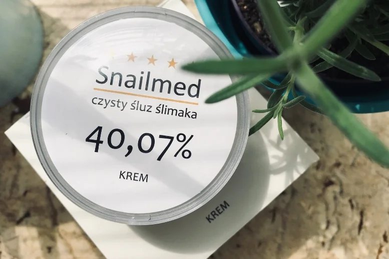 Recenzja kremu Snailmed 40,07%. Blizny po trądziku, żegnajcie!